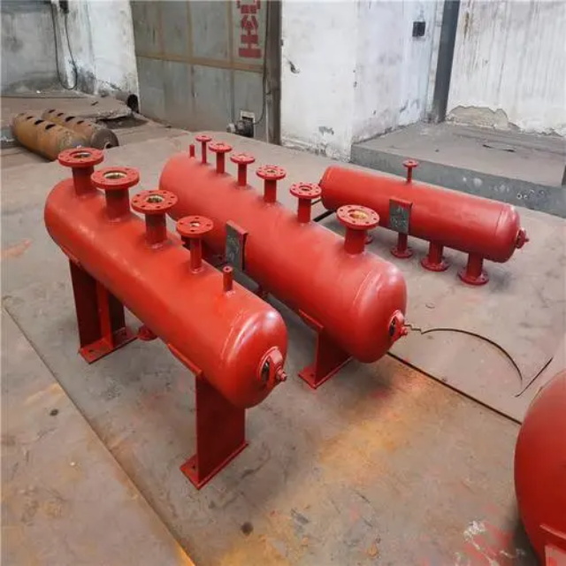 竹山分集水器安装高度